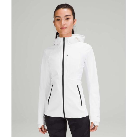Lululemon Cross Chill Jacket *RepelShell in White Size 4 - Picture 1 of 5